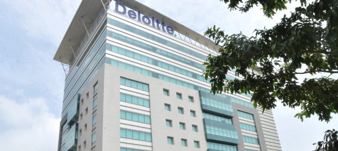 How-to-get-an-internship-at-Deloitte